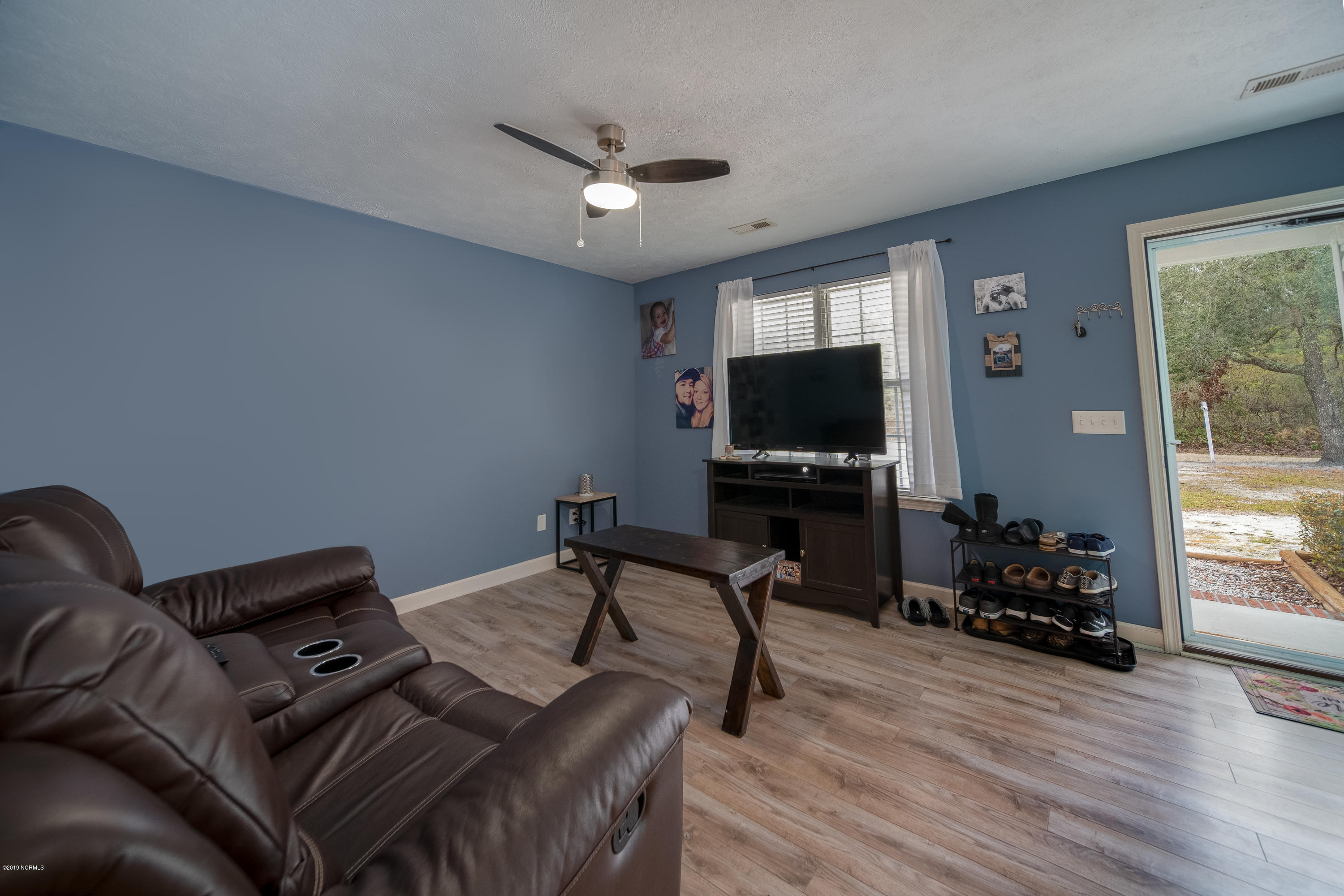 1018 Greenview Road Southport, NC 28461 - Photo 5 of 15 10188 Greenview-5