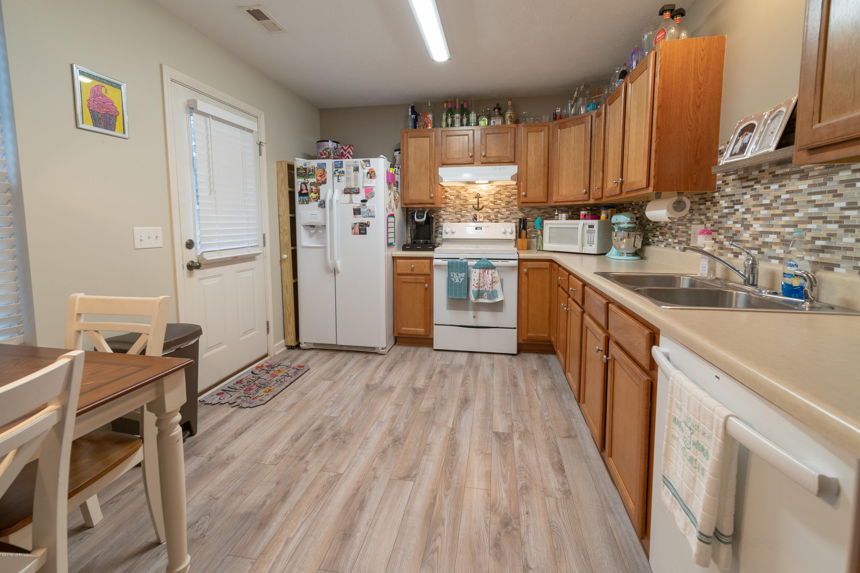 1018 Greenview Road Southport, NC 28461 - Photo 10 of 15 10188 Greenview-15