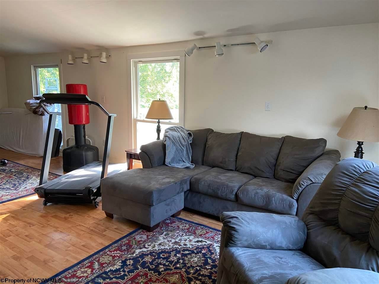 237 Smithtown Road Morgantown, WV 26508 - Photo 8 of 15 Gallery Image 8