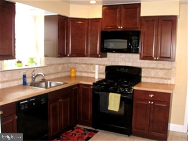 521 Wayne Avenue Springfield, PA 19064 - Photo 8 of 13 Gallery Image 8