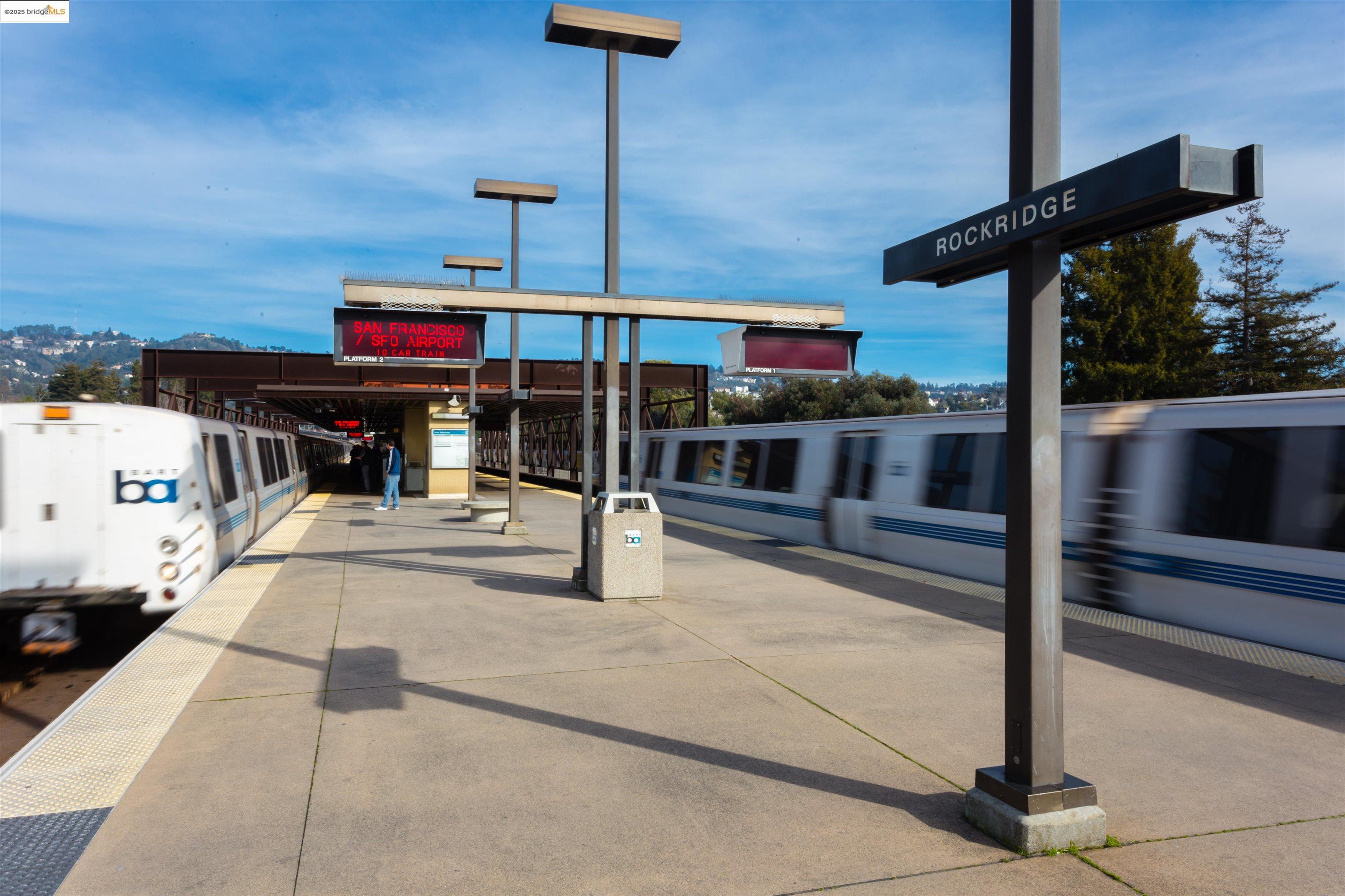 288 Whitmore Street, Unit 310B Oakland, CA 94611 - Photo 34 of 37 a view of a barbeque with wooden floor