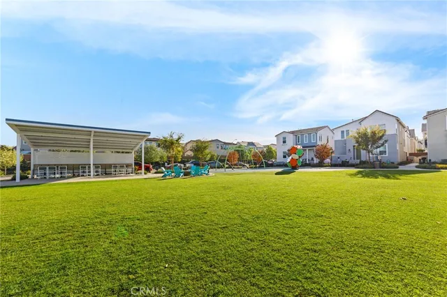 $817,500 | 4037 Summer Way, Corona, CA 92883