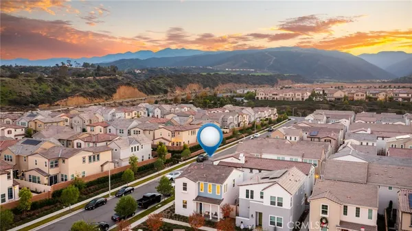 $774,999 | 4037 Summer Way, Corona, CA 92883