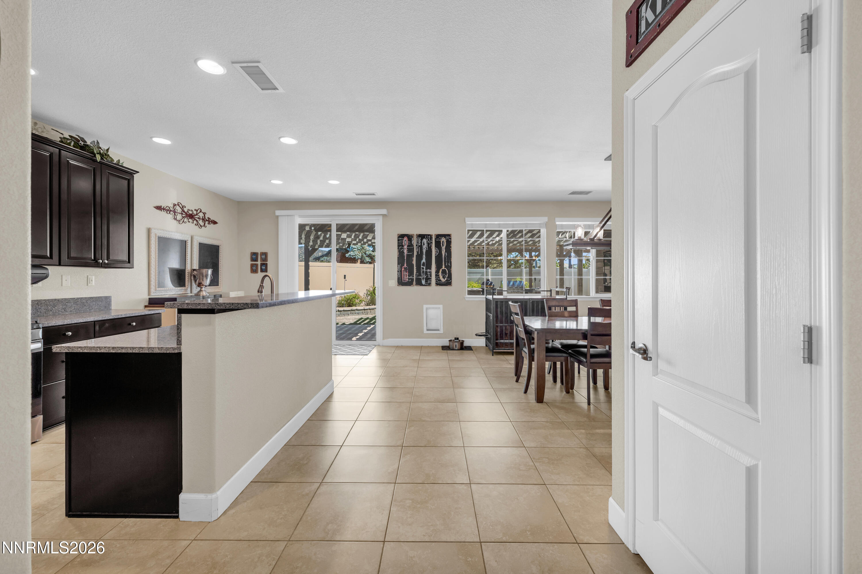 2190 Overland Park Drive Reno, NV 89521 - Photo 7 of 39 7_img_1493