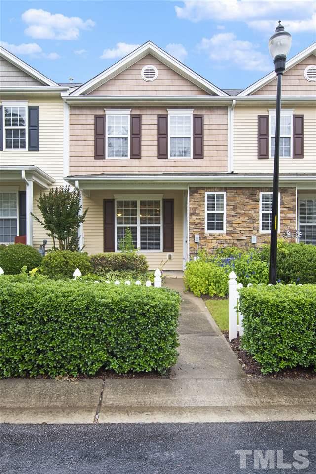 8215 Belneath Court Raleigh, NC 27613 - Photo 3 of 20