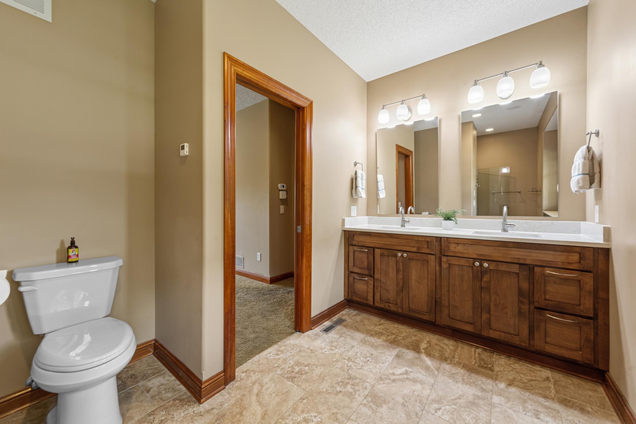 11205 Cir Lake Lane Faribault, MN 55021 - Photo 42 of 98