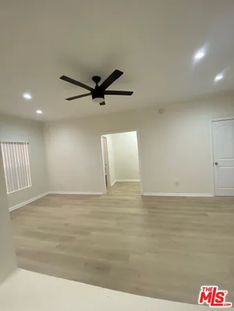 $1,380 | 814 South Hobart Boulevard, Unit 203, Los Angeles, CA 90005