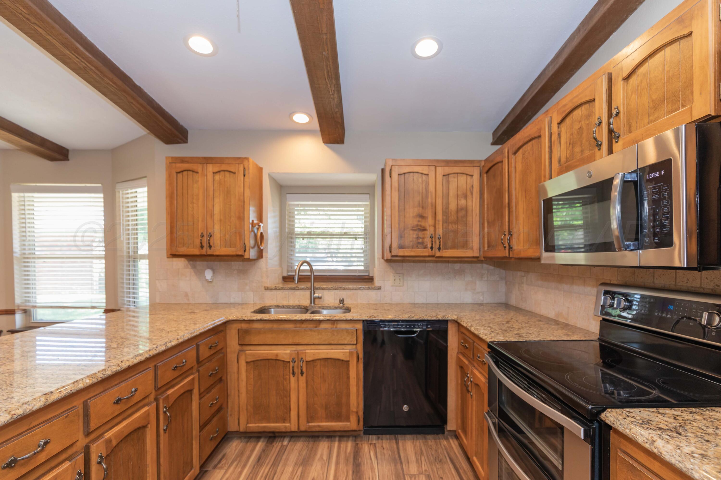 5404 While A Way Road Amarillo, TX 79109 - Photo 8 of 44 KITCHEN VIEW 1