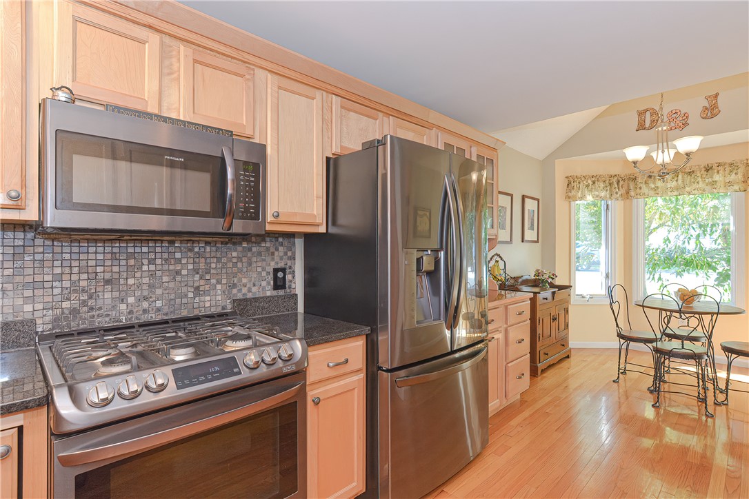80 Fisher Road, Unit 81 Cumberland, RI 02864 - Photo 8 of 38