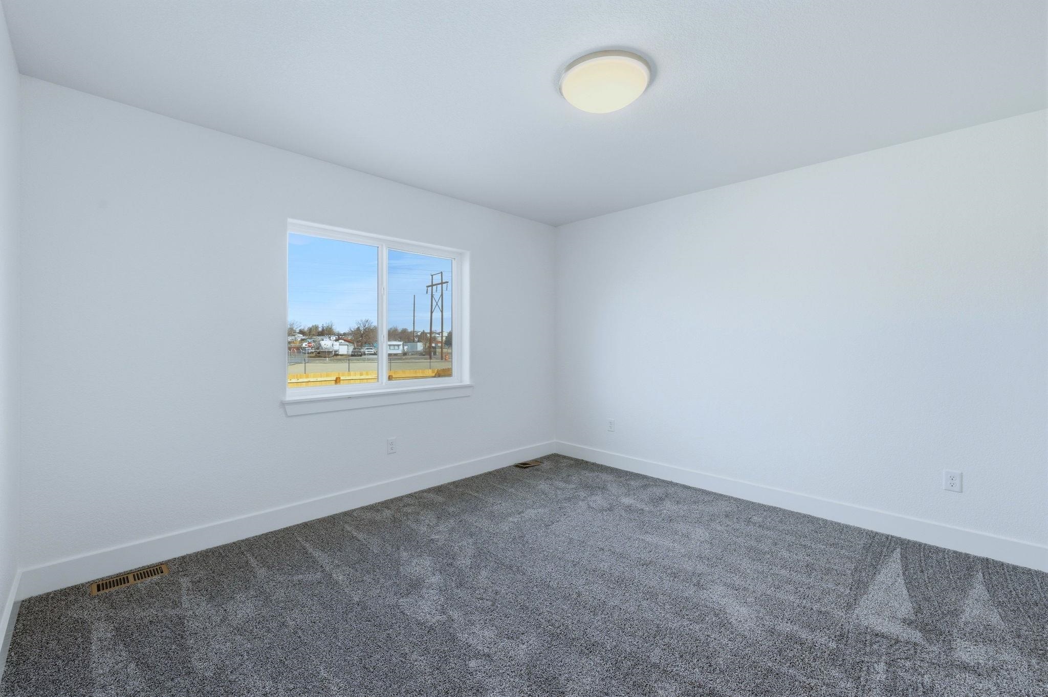4706 Shale Circle Mills, WY 82644 - Photo 14 of 18
