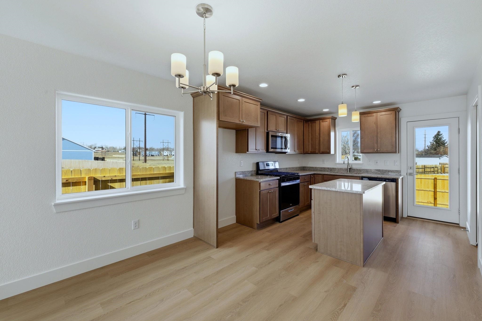 4706 Shale Circle Mills, WY 82644 - Photo 5 of 18