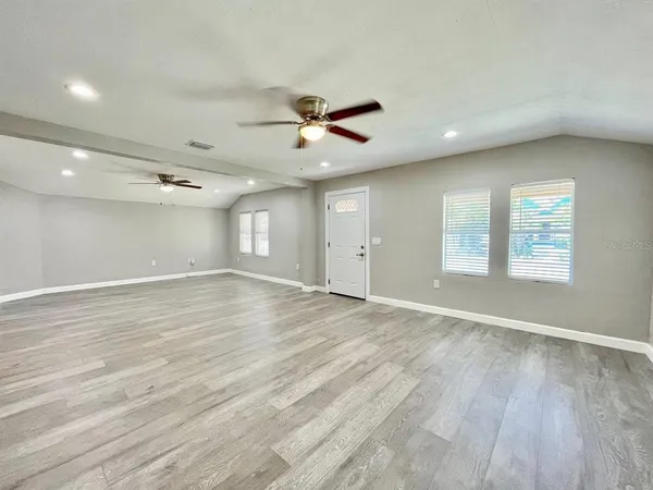 $2,400 | 7108 South Mascotte Street, Tampa, FL 33616