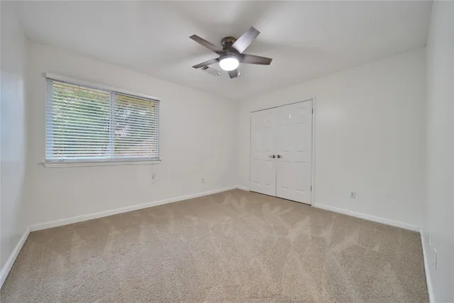 $699,990 | 255 South Crimson Clover Court, The Woodlands, TX 77381