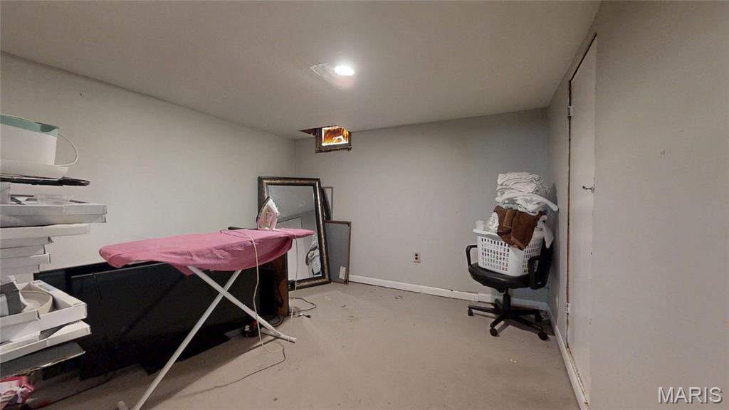 8007 Titus Road St. Louis, MO 63114 - Photo 42 of 50