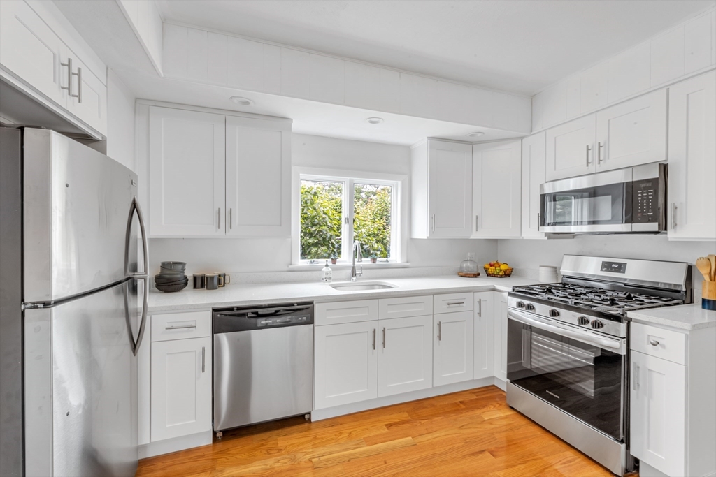 7 Eugenia Road Boston, MA 02131 - Photo 8 of 27 Gallery Image 8