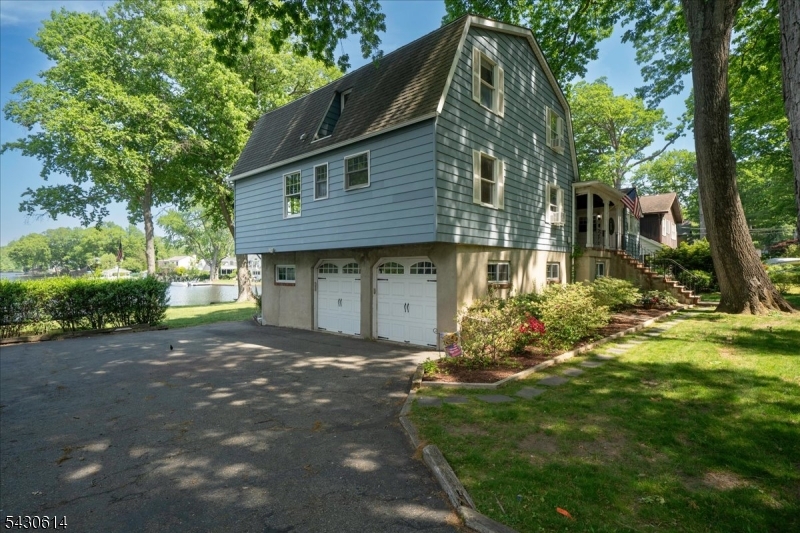 63 East Shore Road Denville, NJ 07834 - Photo 30 of 44