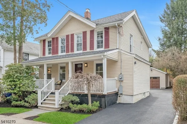 $799,000 | 40 Cross Street, Montclair, NJ 07042