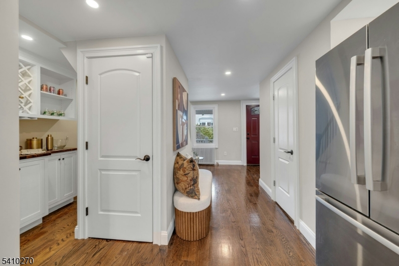 40 Cross Street Montclair, NJ 07042 - Photo 24 of 46