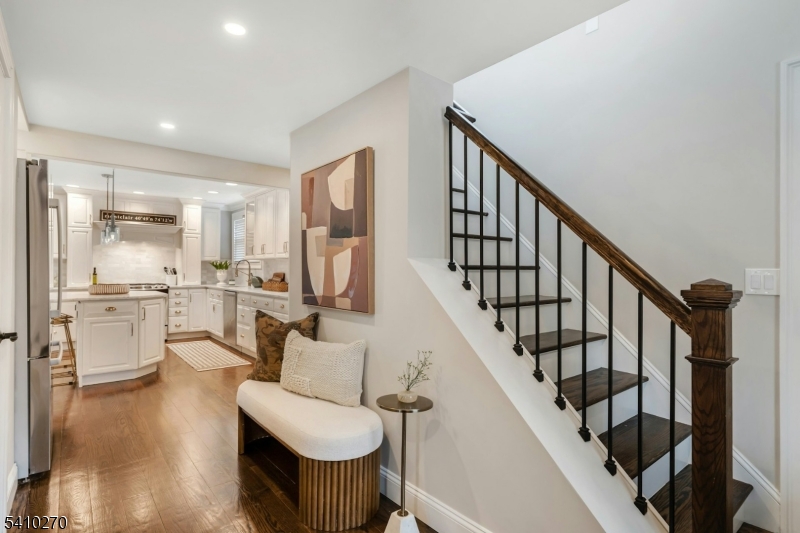 40 Cross Street Montclair, NJ 07042 - Photo 3 of 46