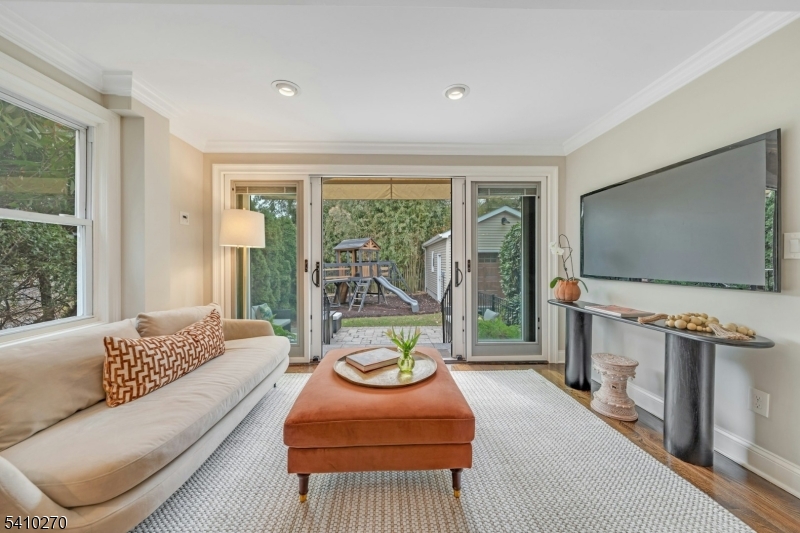 40 Cross Street Montclair, NJ 07042 - Photo 38 of 46