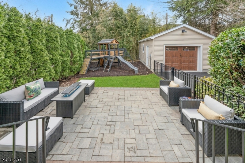 40 Cross Street Montclair, NJ 07042 - Photo 39 of 46