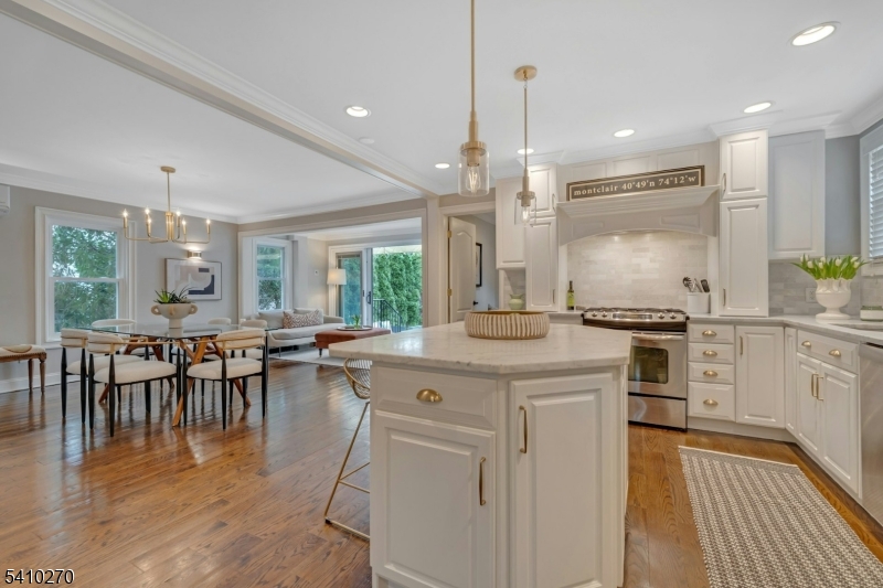 40 Cross Street Montclair, NJ 07042 - Photo 4 of 46