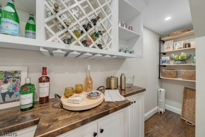 40 Cross Street Montclair, NJ 07042 - Photo 9 of 46