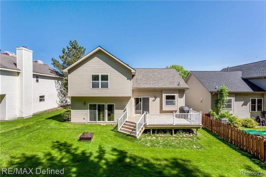 26 Eagle Ridge Road Lake Orion, MI 48360 - Photo 22 of 23 A really beautiful home.