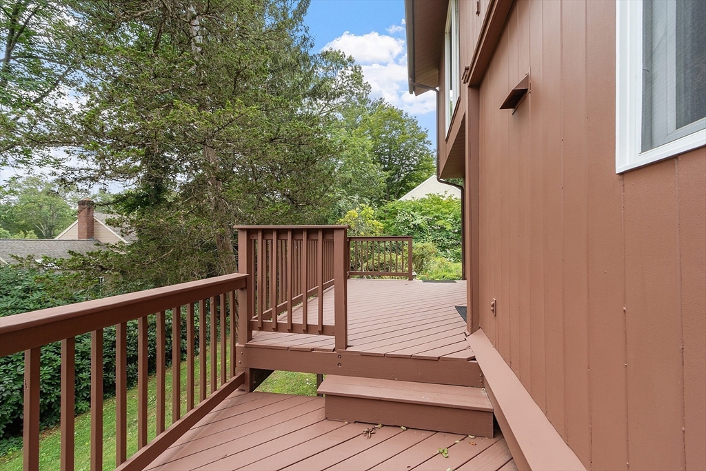 8 Marlboro Road Lexington, MA 02421 - Photo 24 of 34