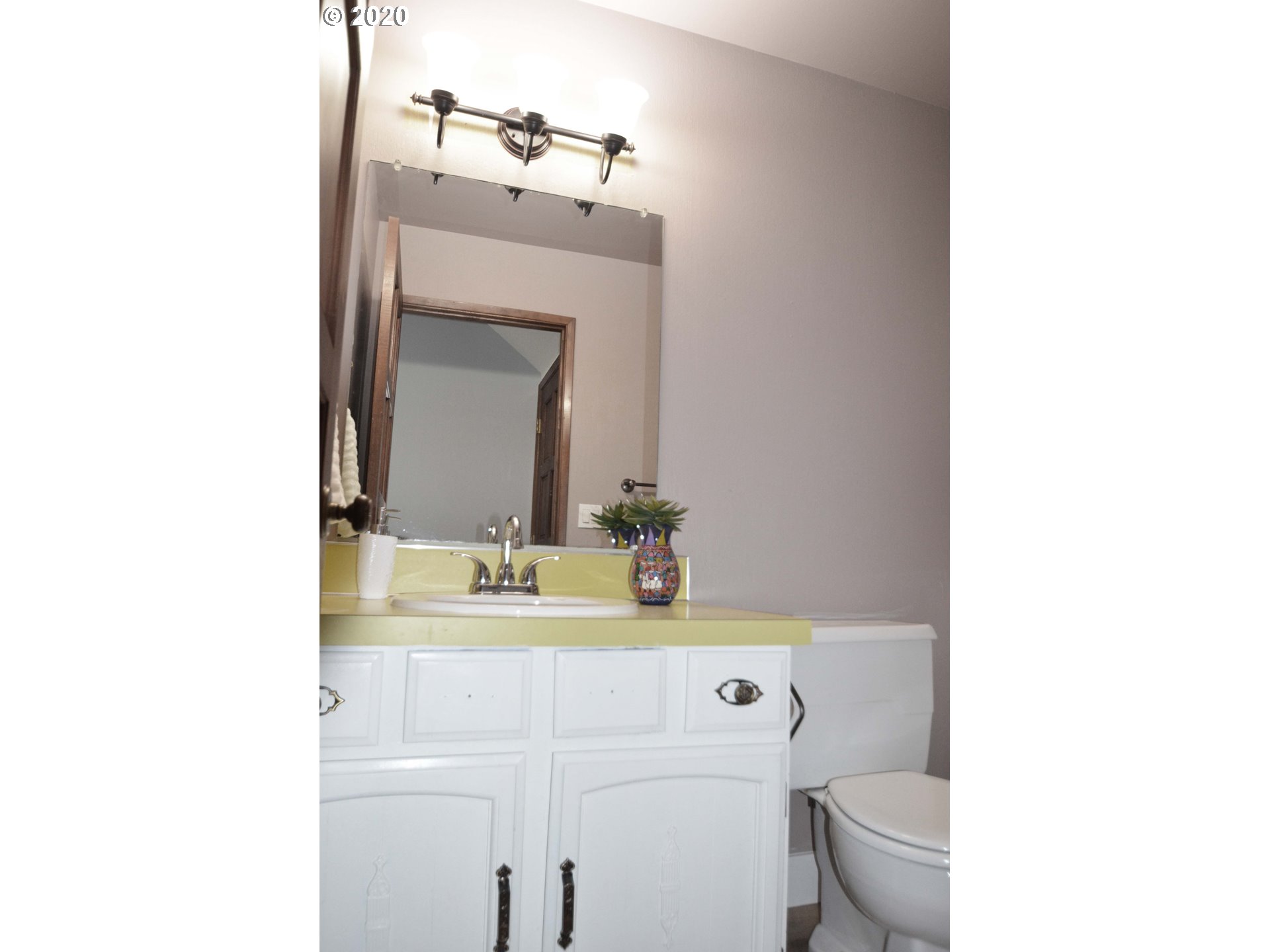 14685 Southwest 106th Avenue Tigard, OR 97224 - Photo 12 of 31