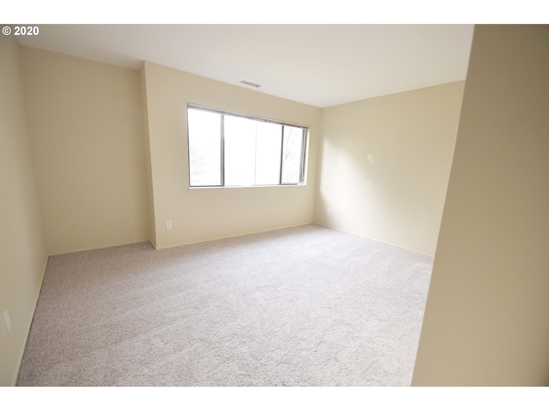 14685 Southwest 106th Avenue Tigard, OR 97224 - Photo 19 of 31