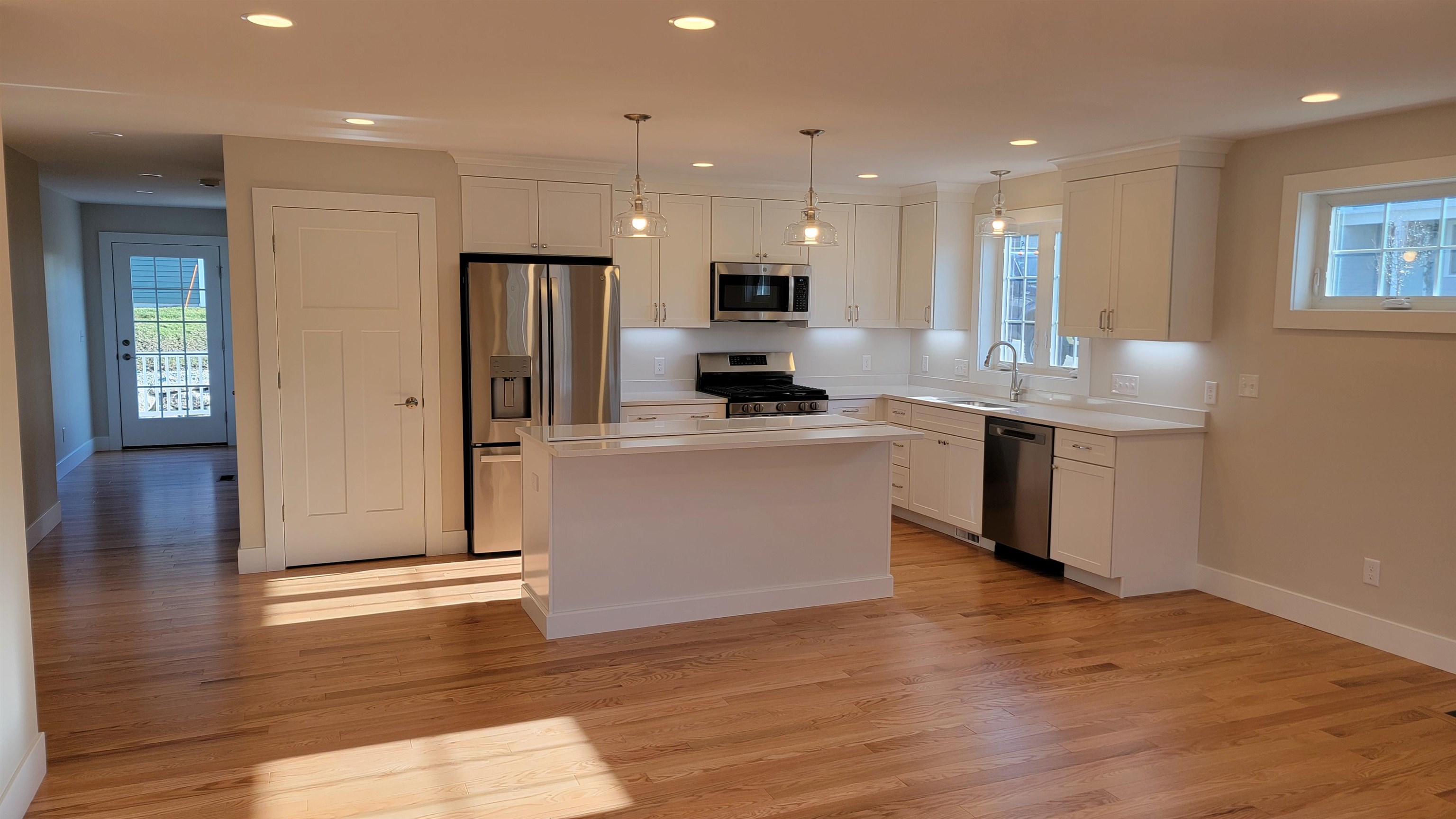 81 Mulberry Lane, Unit 67 Epping, NH 03042 - Photo 2 of 48