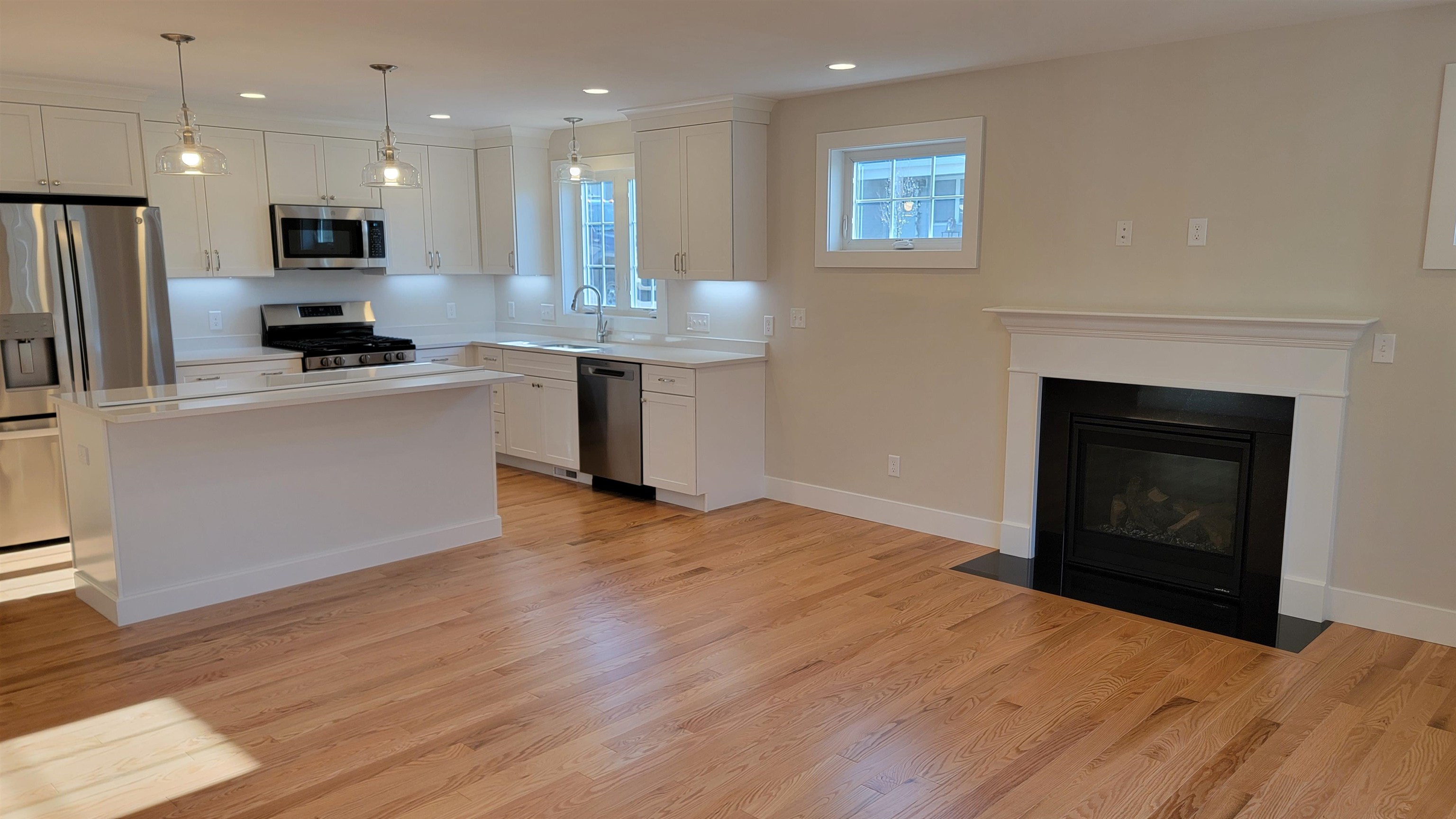 81 Mulberry Lane, Unit 67 Epping, NH 03042 - Photo 3 of 48