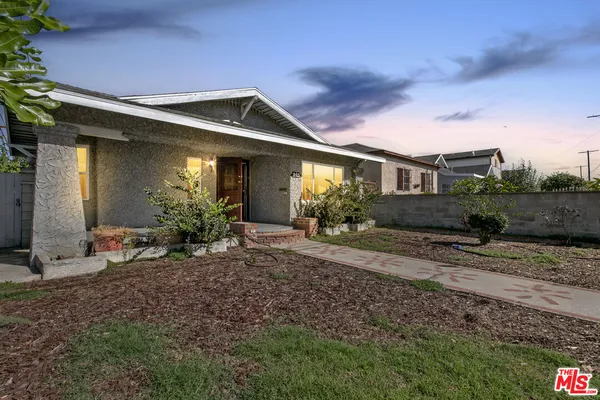 $620,000 | 945 West 54th Street, Los Angeles, CA 90037
