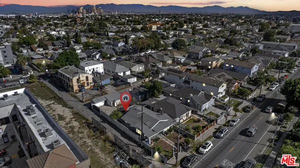 $620,000 | 945 West 54th Street, Los Angeles, CA 90037
