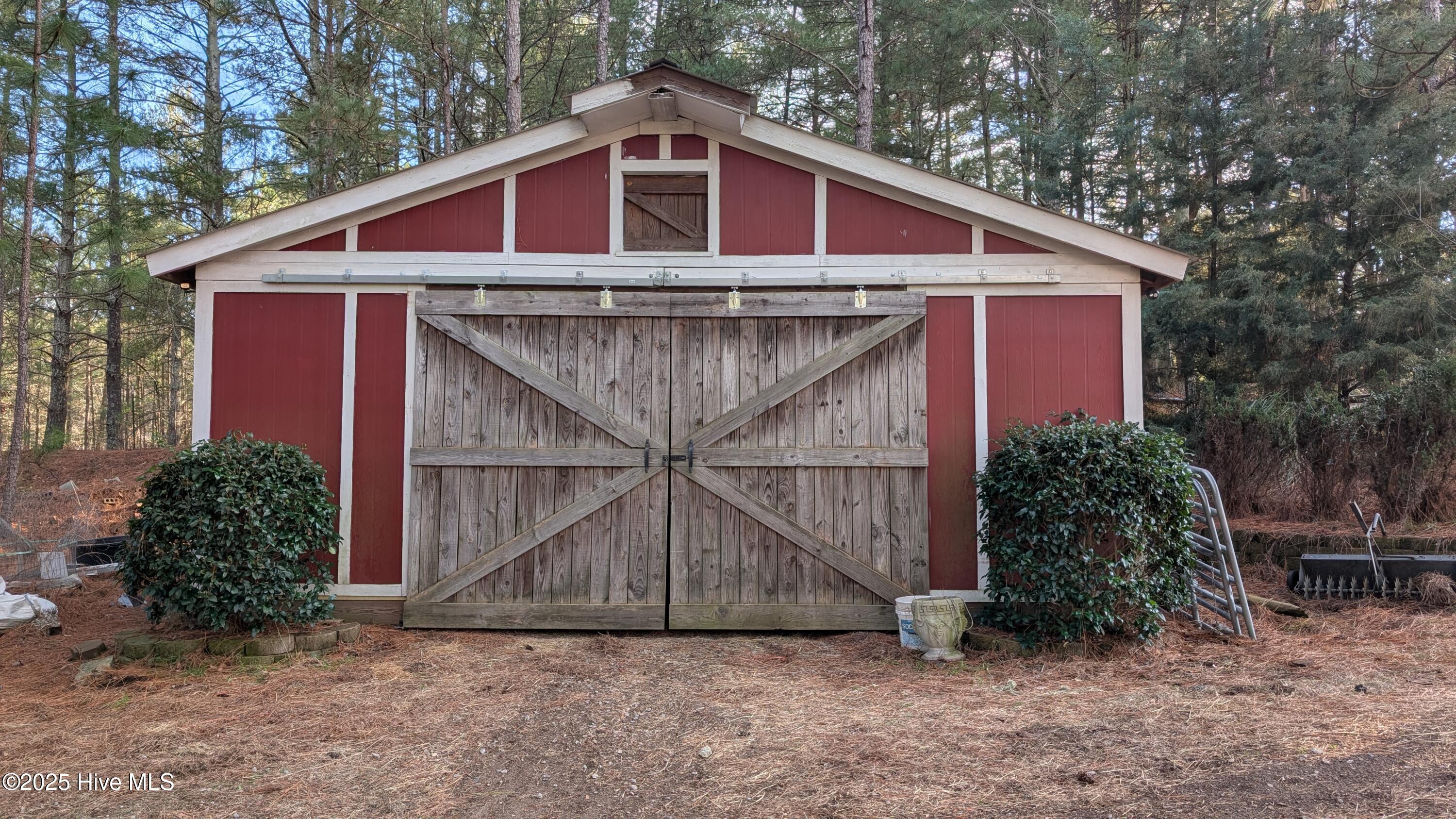 3565 Niagara Carthage Road Carthage, NC 28327 - Photo 13 of 89 Barn