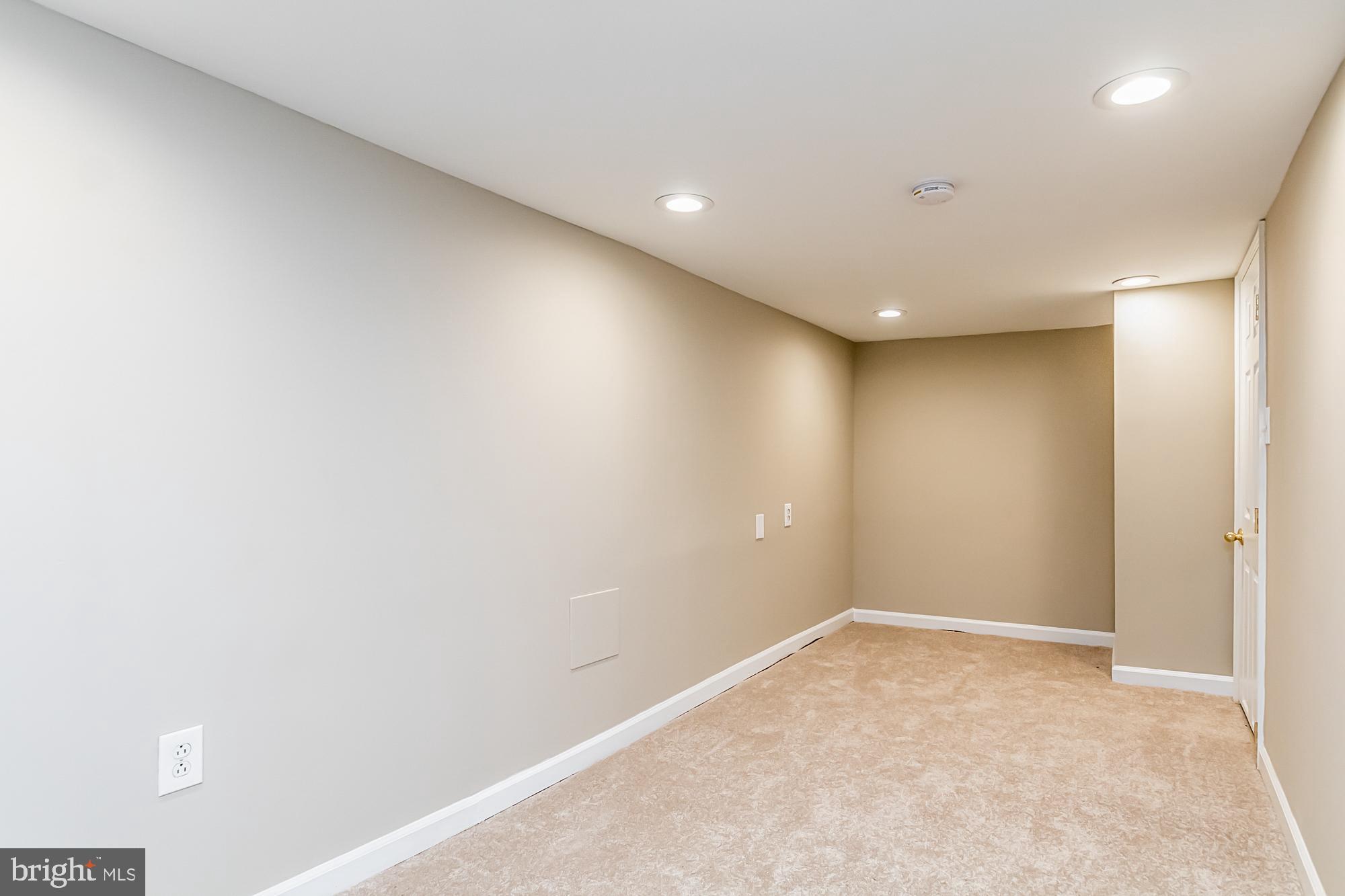 130 West Randall Street Baltimore, MD 21230 - Photo 25 of 30 a view of room