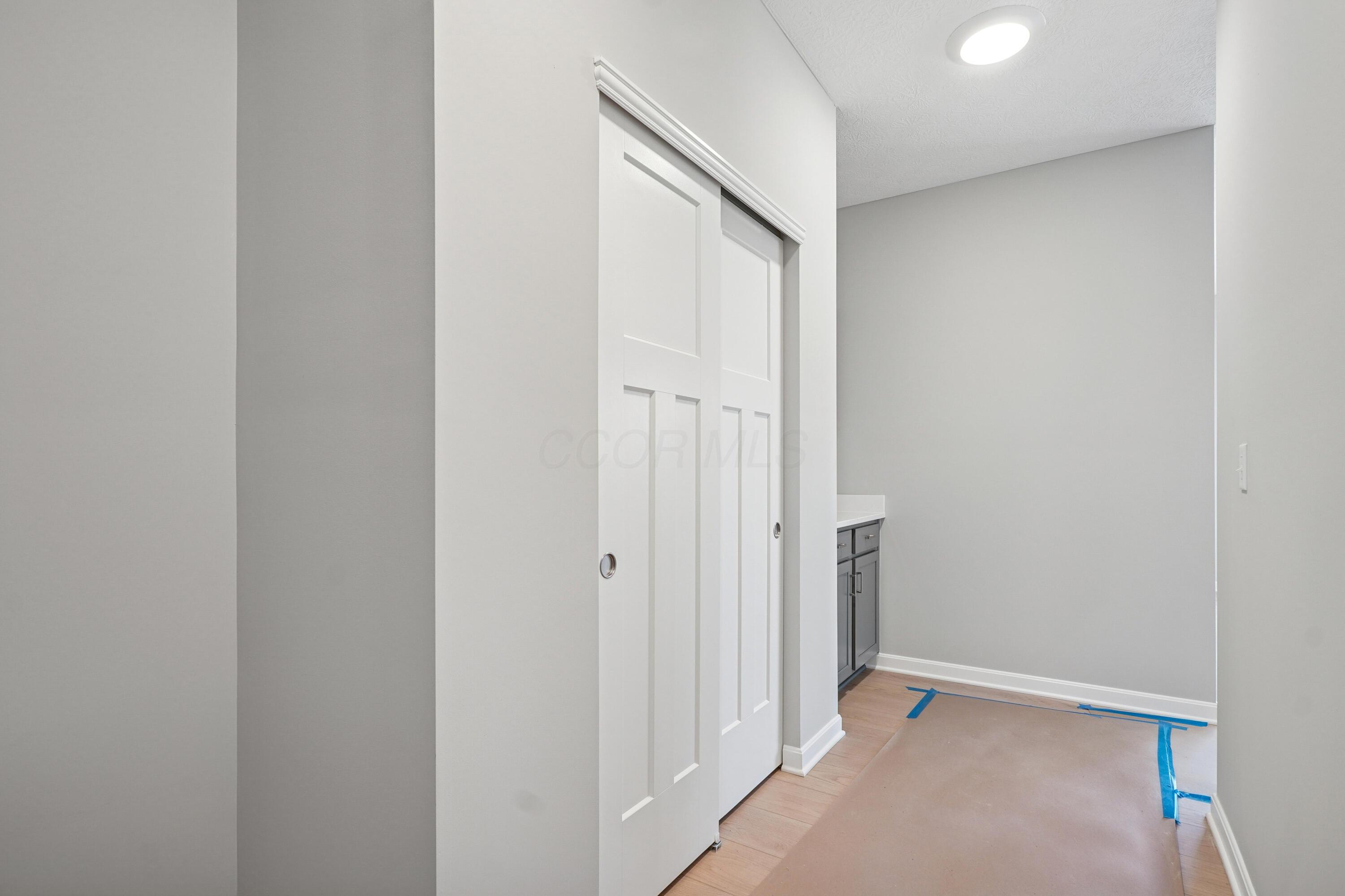 334 Cherry Hills Road Commercial Point, OH 43116 - Photo 15 of 46 Mud Room