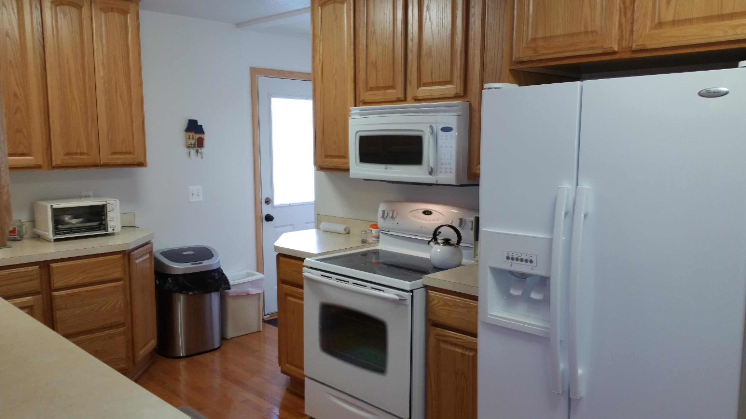 1495 Seminole Road Muskegon, MI 49441 - Photo 14 of 52 11