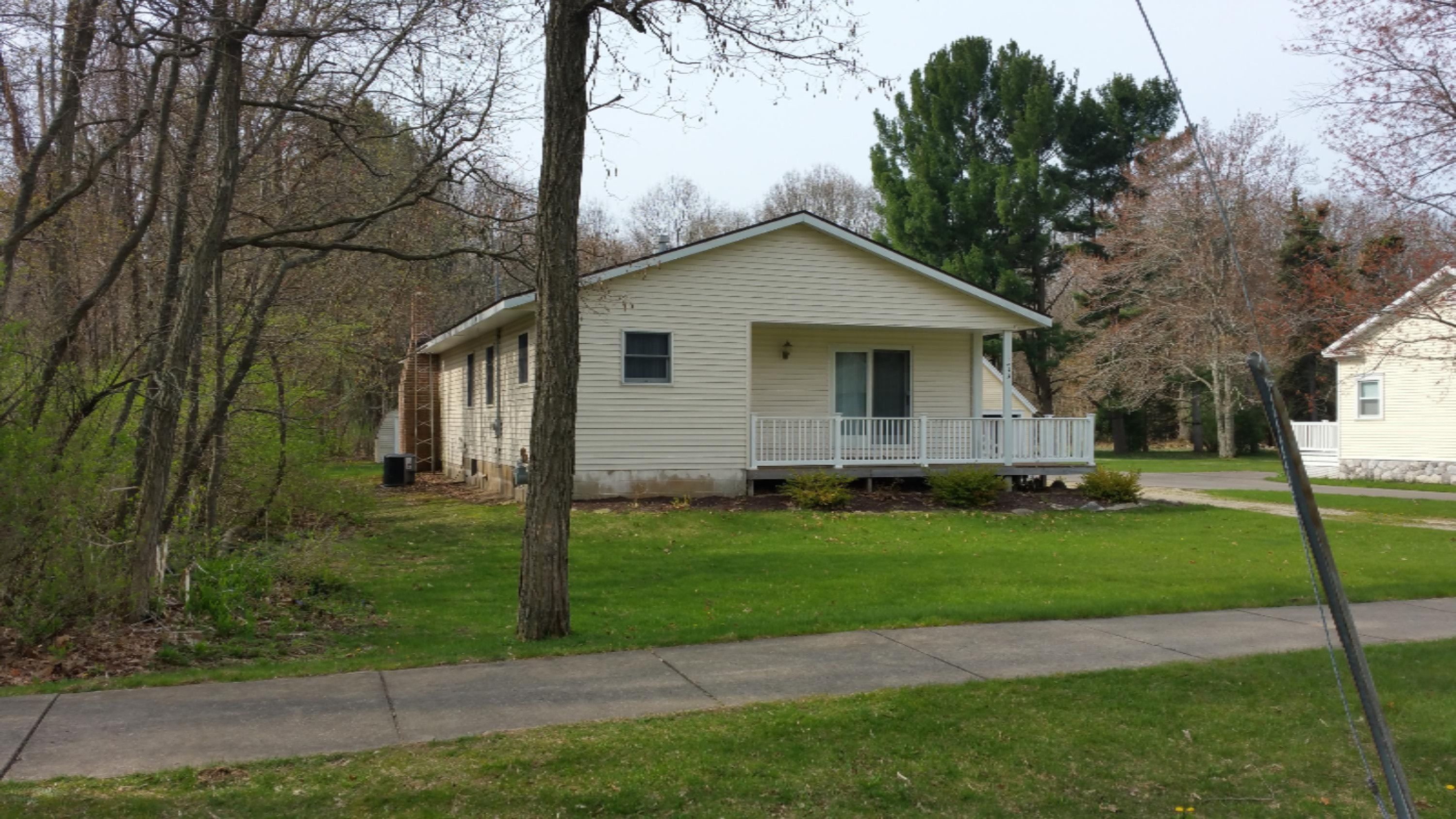 1495 Seminole Road Muskegon, MI 49441 - Photo 3 of 52 1