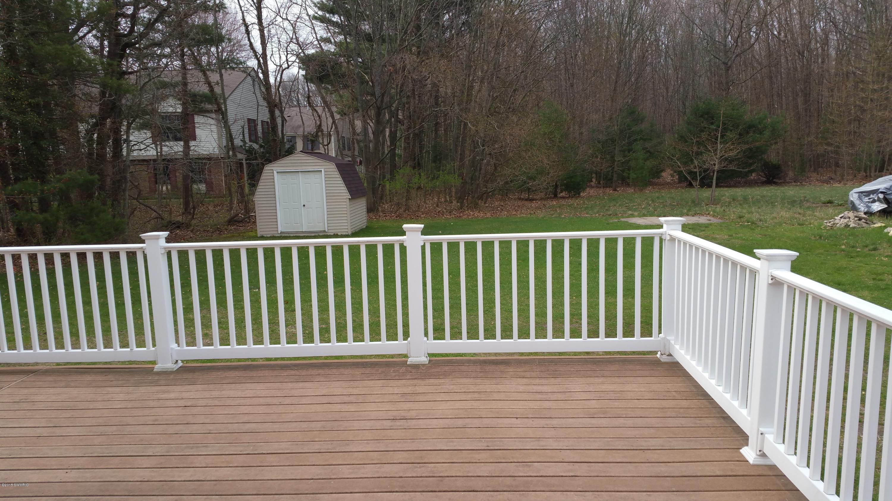 1495 Seminole Road Muskegon, MI 49441 - Photo 46 of 52 43
