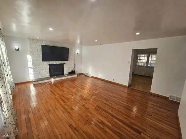 $1,800 | 6607 Lockwood Lane, Indianapolis, IN 46217