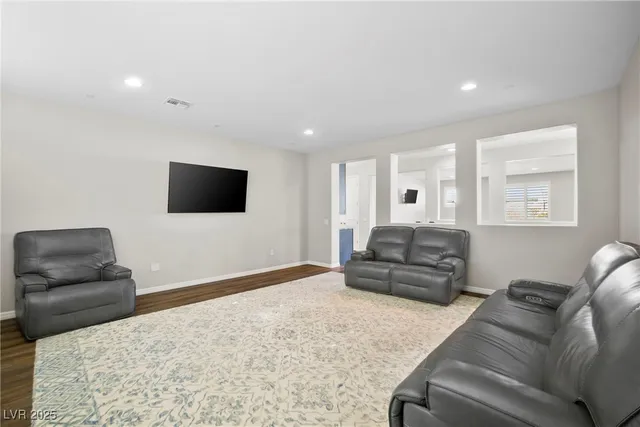 $825,000 | 3741 Glasstop Drive, Las Vegas, NV 89141