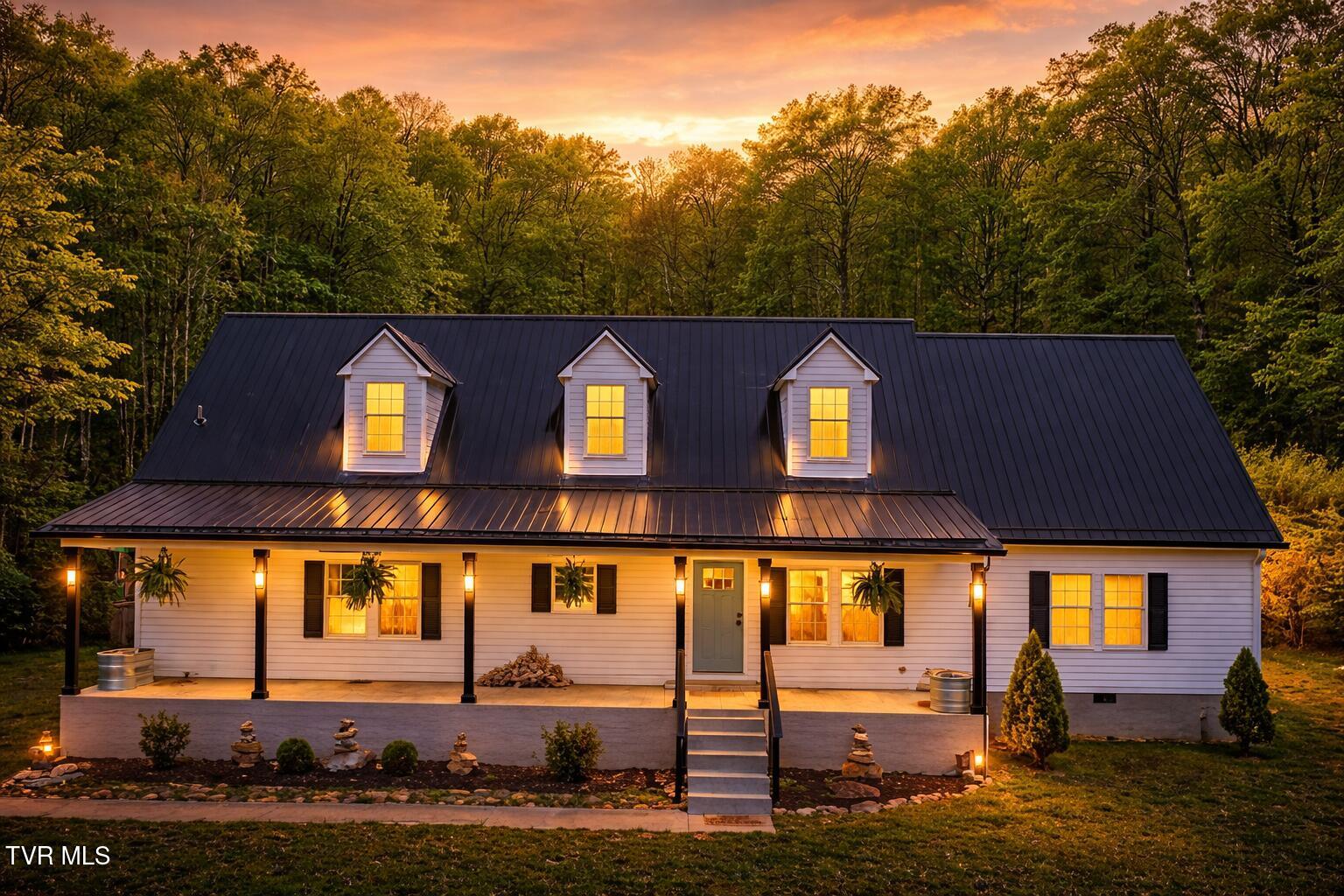 3233 Stanley Valley Road Surgoinsville, TN 37873 - Photo 1 of 104 6C0C9DA3-38A2-4A48-9342-CAAF0FEB4402