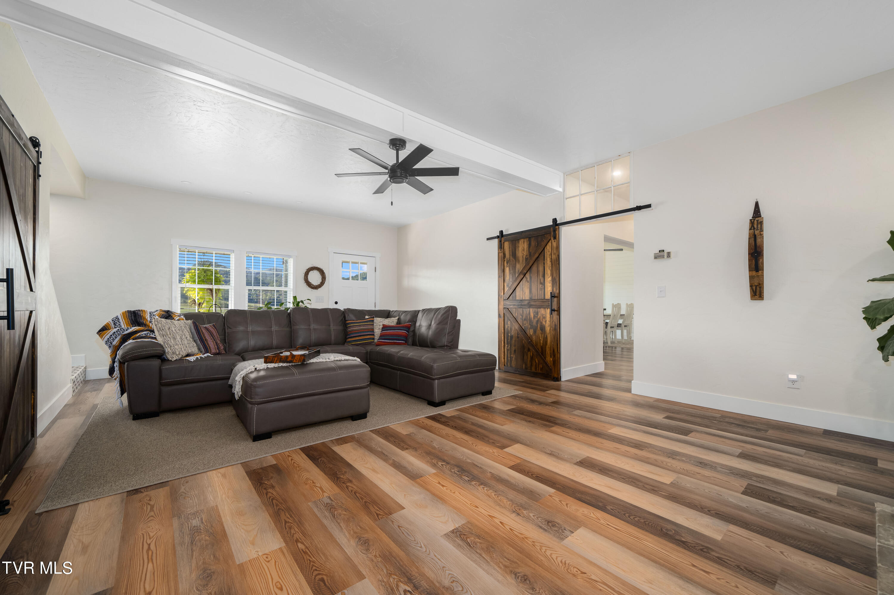 3233 Stanley Valley Road Surgoinsville, TN 37873 - Photo 21 of 104 3233 Stanley Valley Rd (51 of 87)