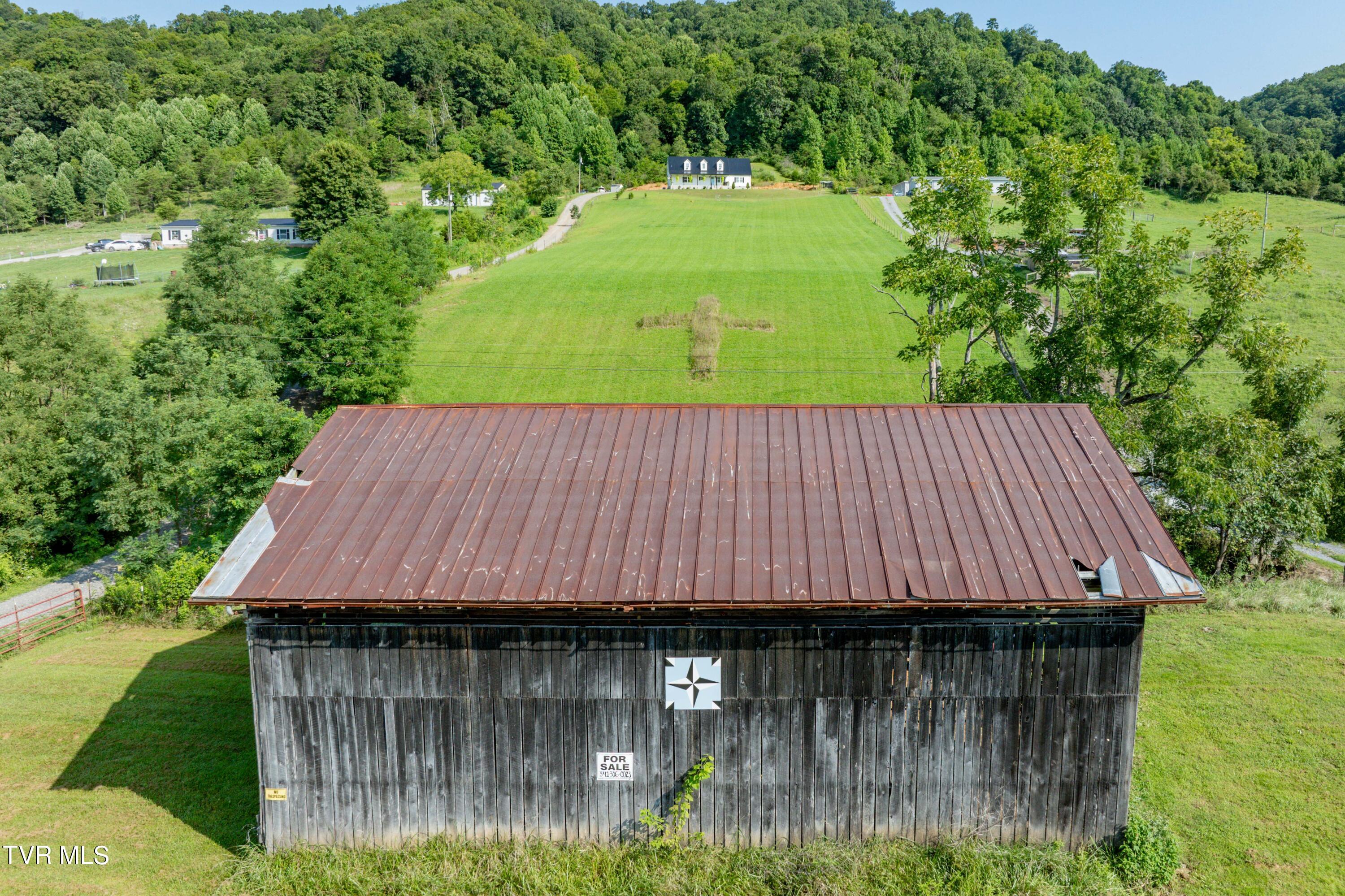 3233 Stanley Valley Road Surgoinsville, TN 37873 - Photo 55 of 104 3233 Stanley Valley Rd (29 of 87)
