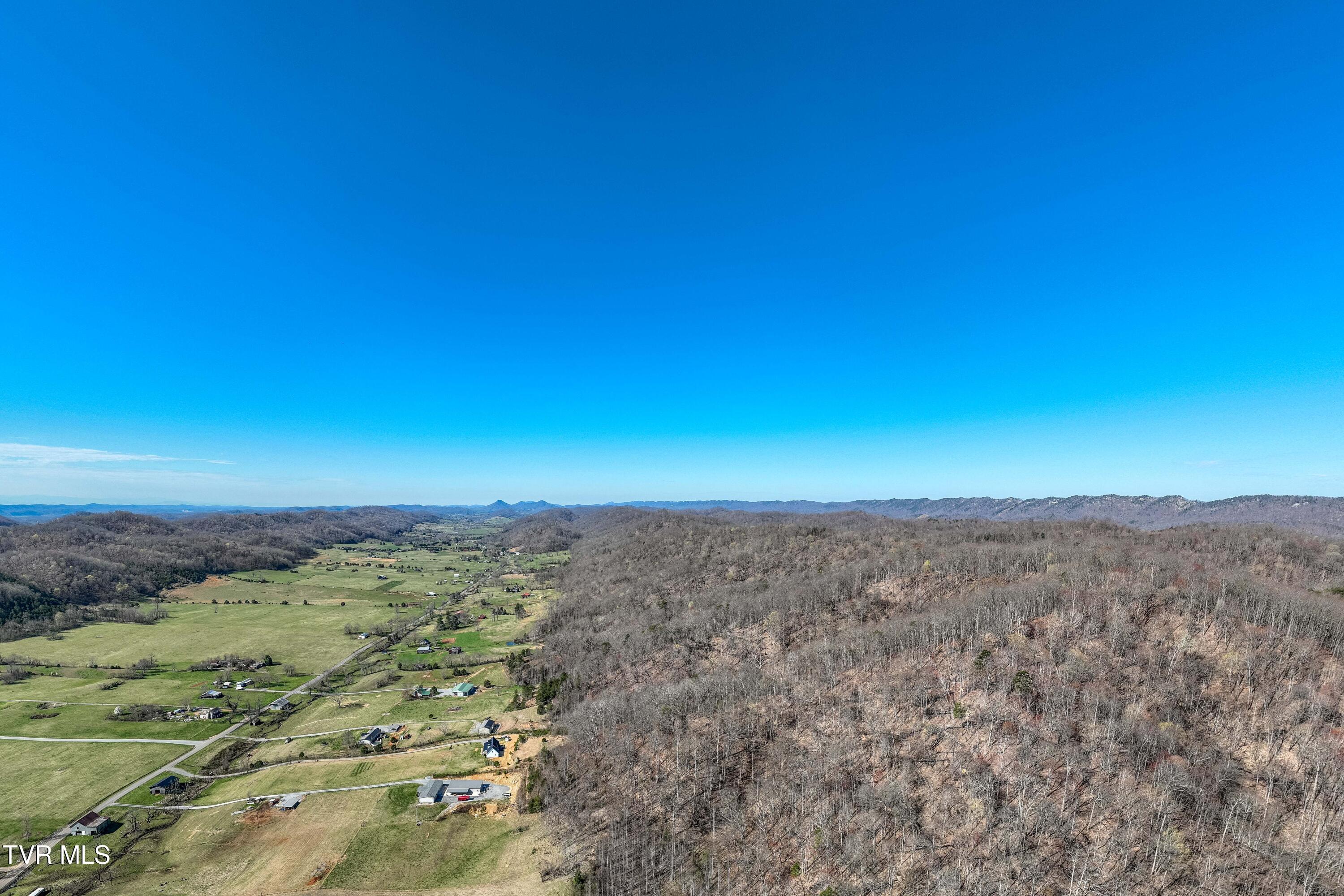 3233 Stanley Valley Road Surgoinsville, TN 37873 - Photo 63 of 104 3223 Stanley Valley Rd-8