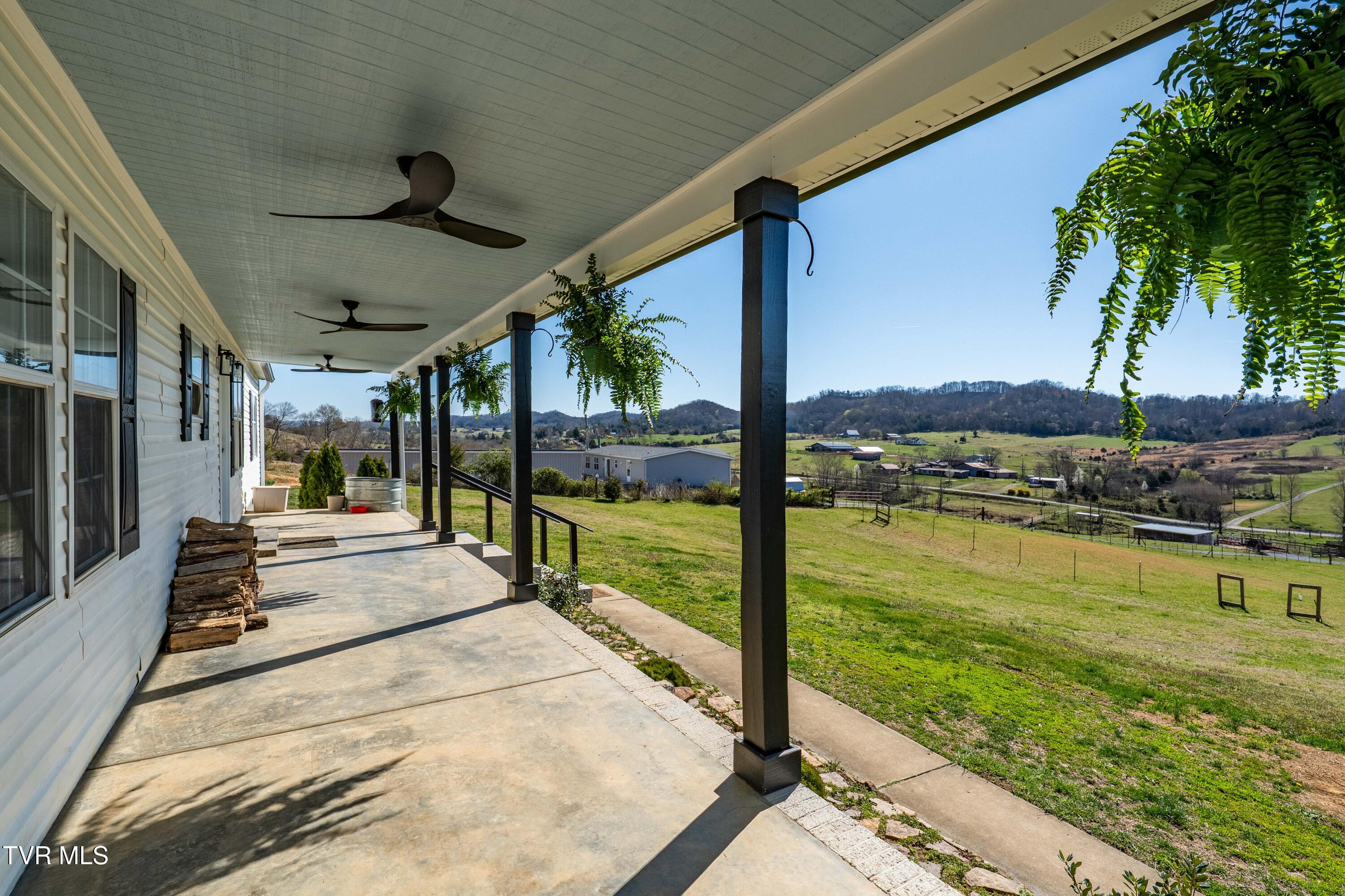 3233 Stanley Valley Road Surgoinsville, TN 37873 - Photo 85 of 104 3223 Stanley Valley Rd-40