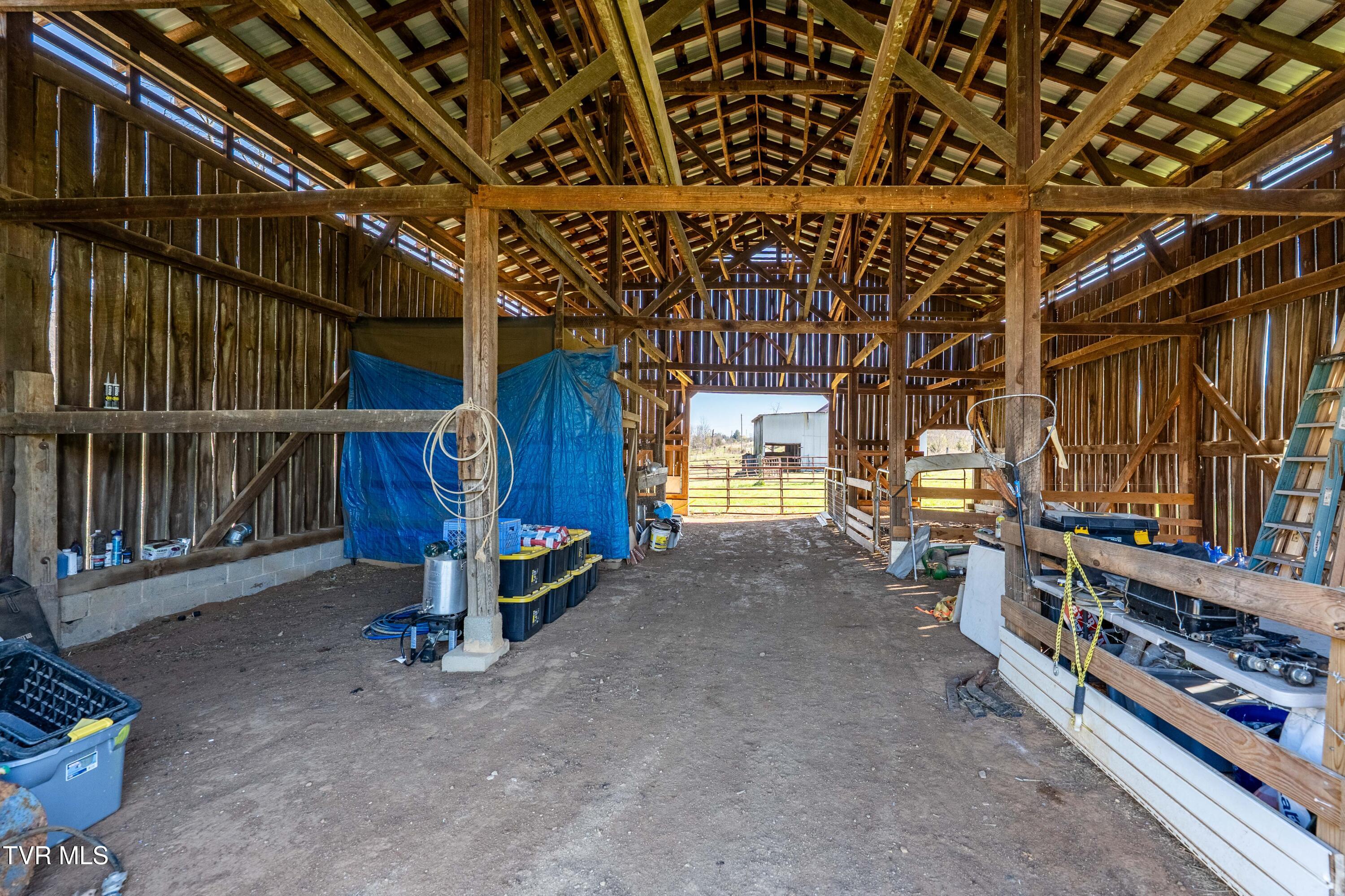 3233 Stanley Valley Road Surgoinsville, TN 37873 - Photo 9 of 104 3223 Stanley Valley Rd-56