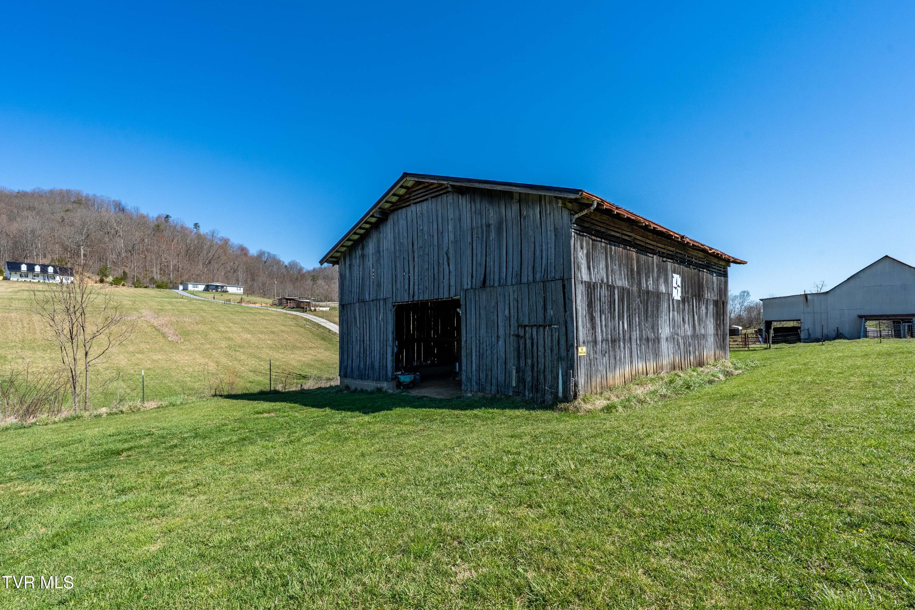3233 Stanley Valley Road Surgoinsville, TN 37873 - Photo 98 of 104 3223 Stanley Valley Rd-53